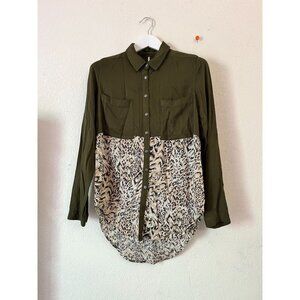 Free People Womens Welcome To The Jungle Animal Print Button Tup Shirt Top Small